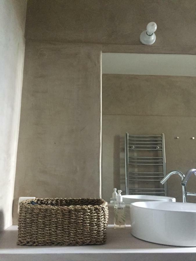 Suite Sur La Sorgue L'Isle-sur-la-Sorgue Ngoại thất bức ảnh